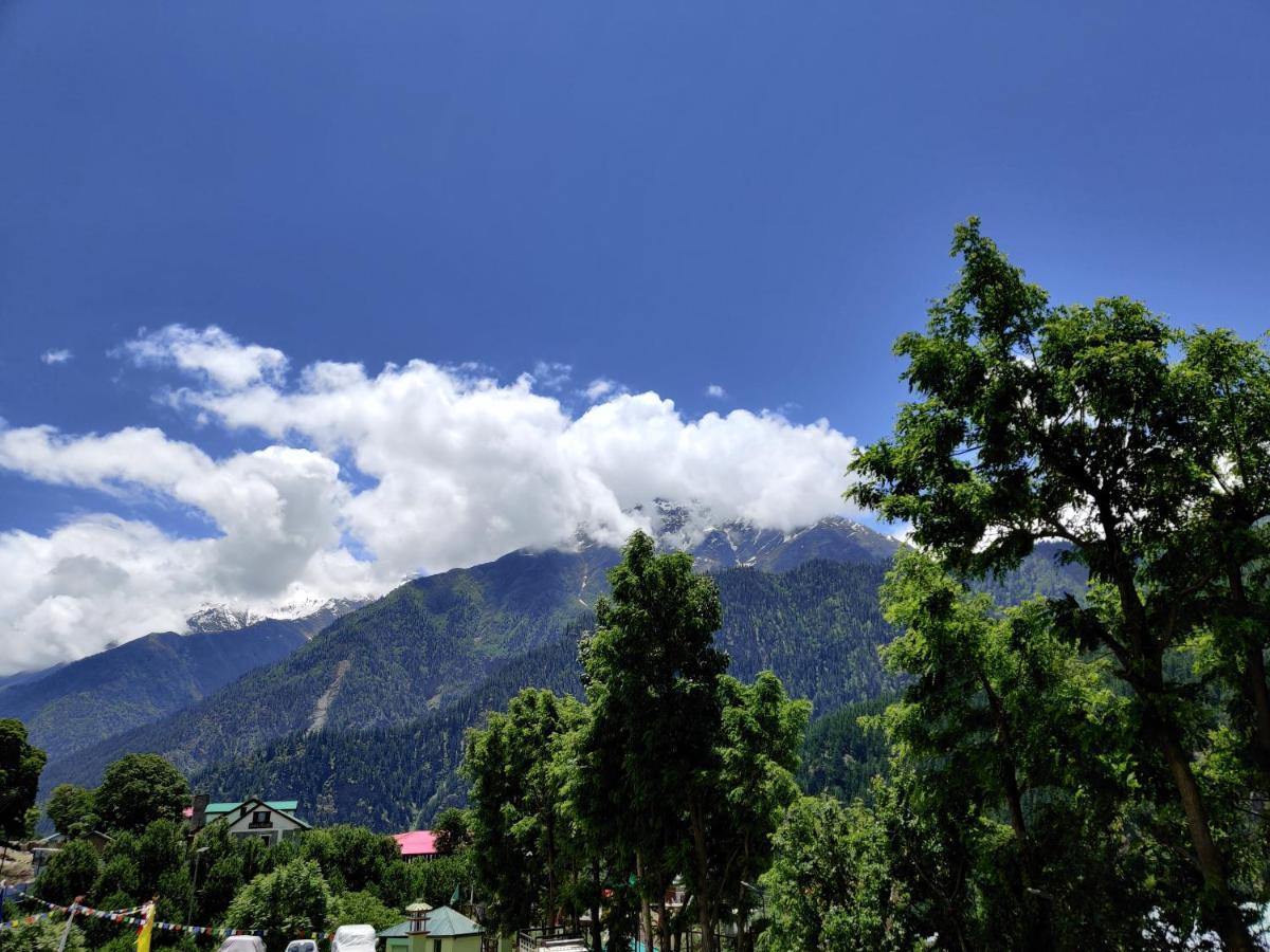 Hotel Mount Kailash Sangla Exterior photo