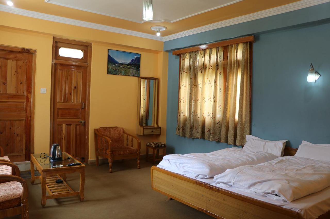 Hotel Mount Kailash Sangla Exterior photo